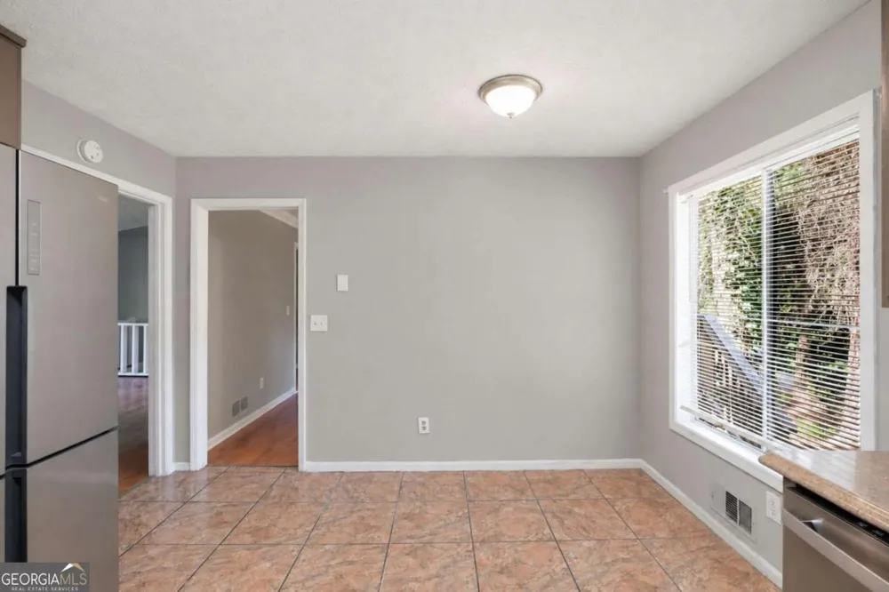 473 Raven Springs TRL Stone Mountain, GA 30087