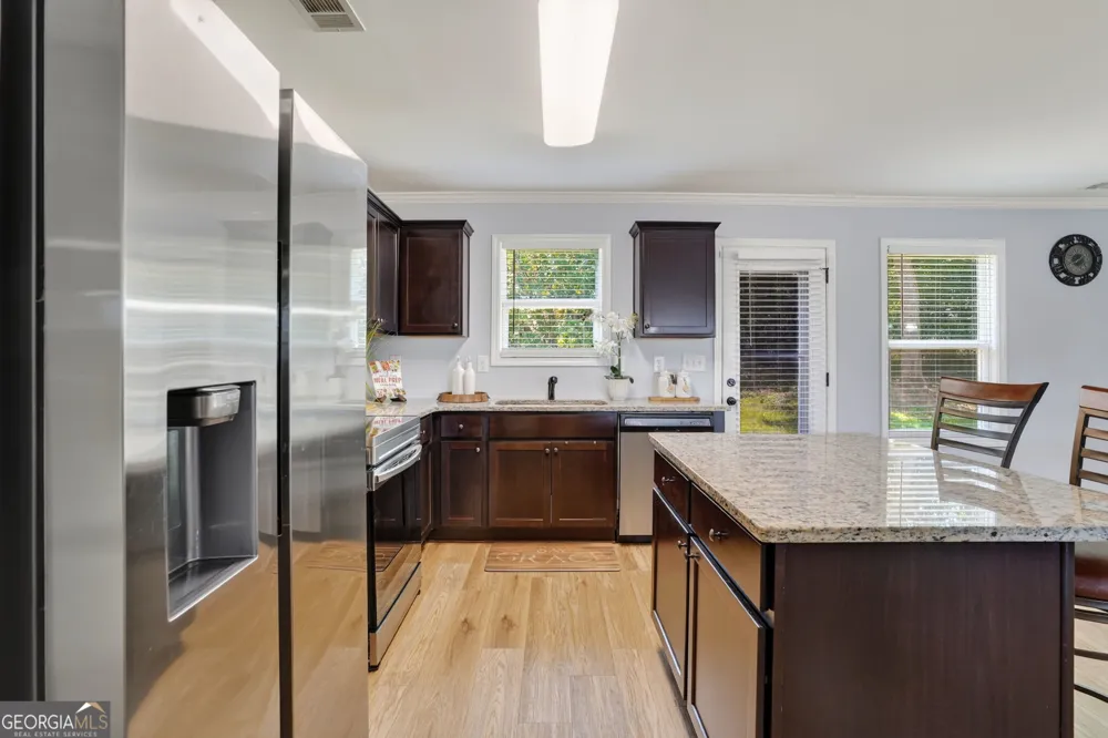 1219 Oak Springs WAY Statham, GA 30666