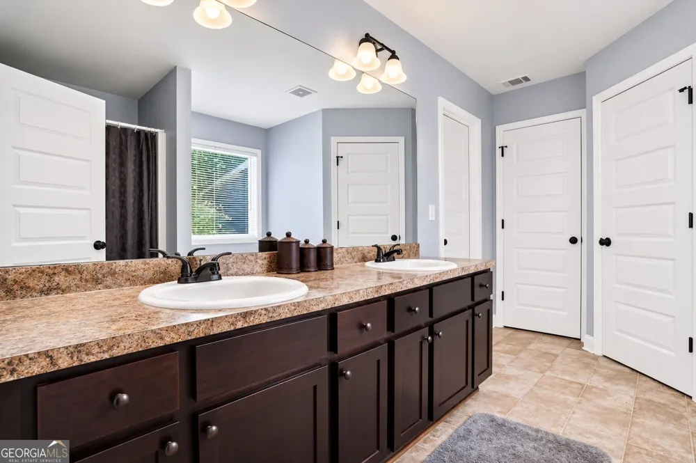 1219 Oak Springs WAY Statham, GA 30666