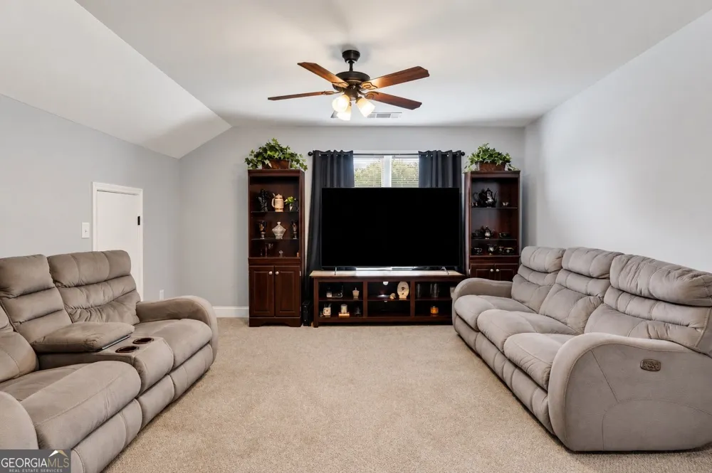 1219 Oak Springs WAY Statham, GA 30666
