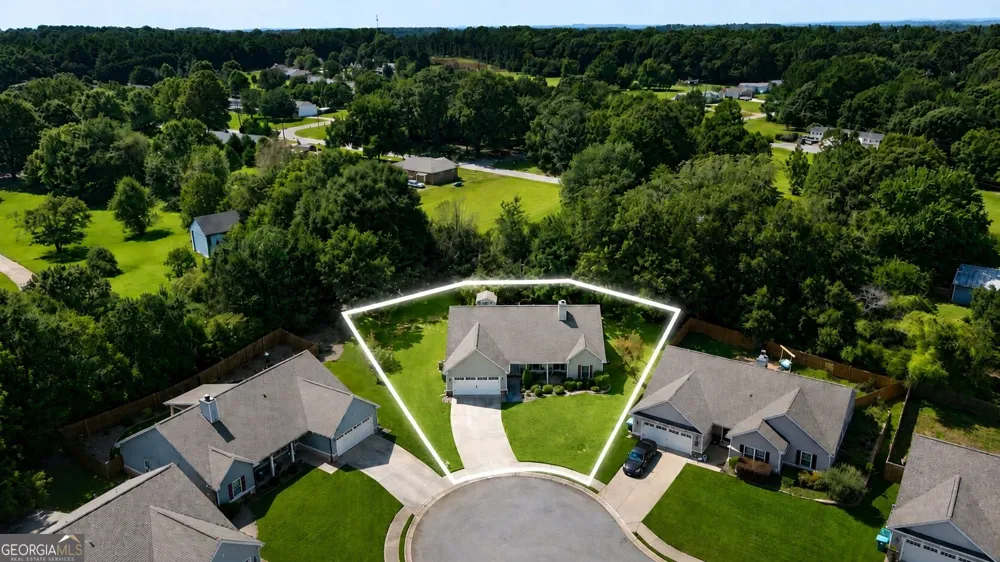 1219 Oak Springs WAY Statham, GA 30666