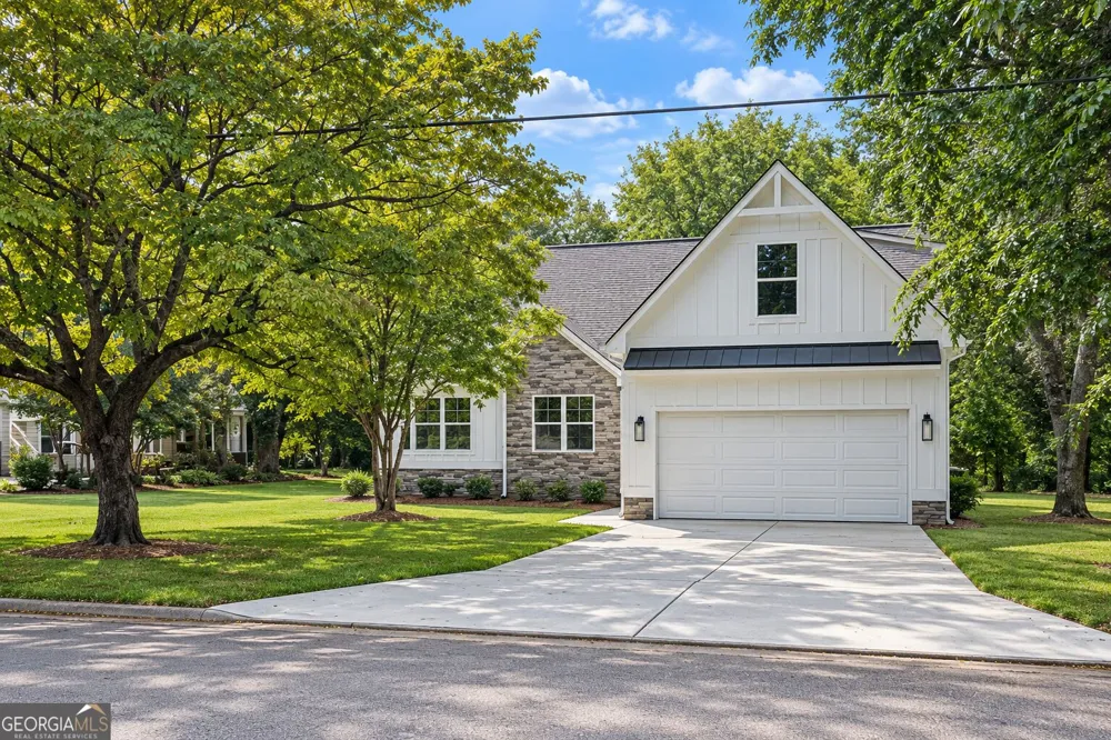 875 Lynn AVE Jefferson, GA 30549