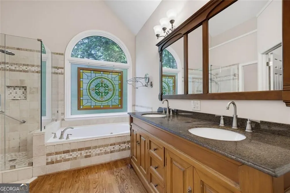 5381 Glenbrooke TRL Dunwoody, GA 30338