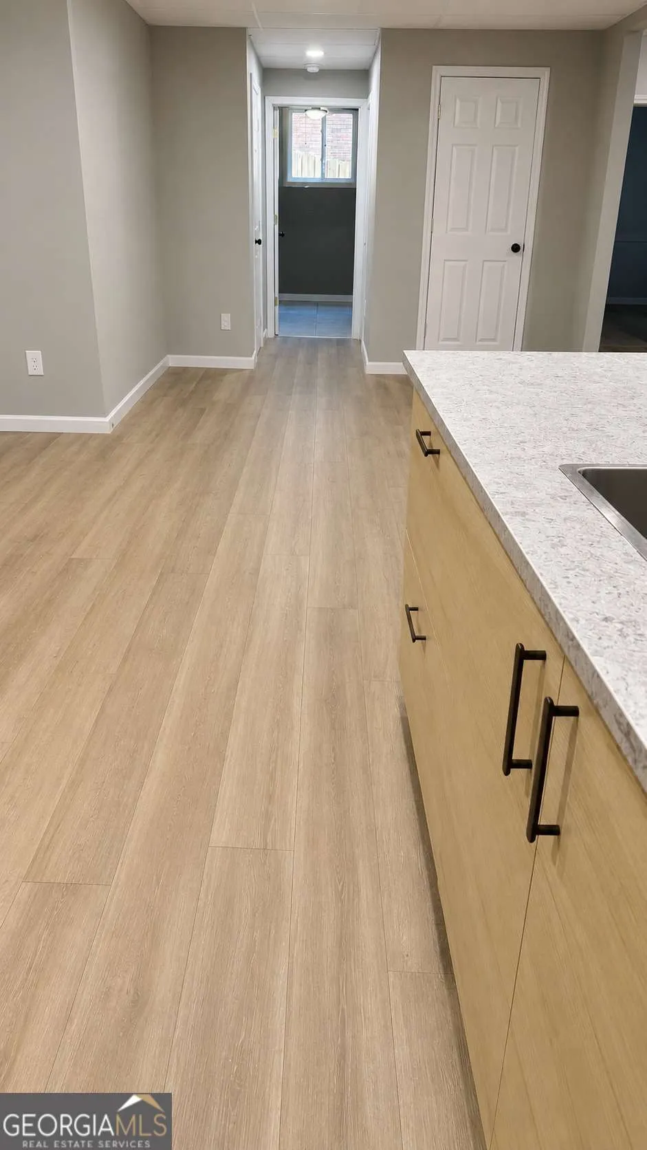 202 Oakwood CIR Stockbridge, GA 30281