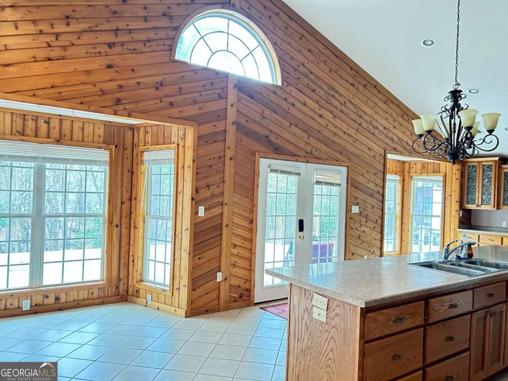 1564 Joy Bluff RD Reidsville, GA 30453