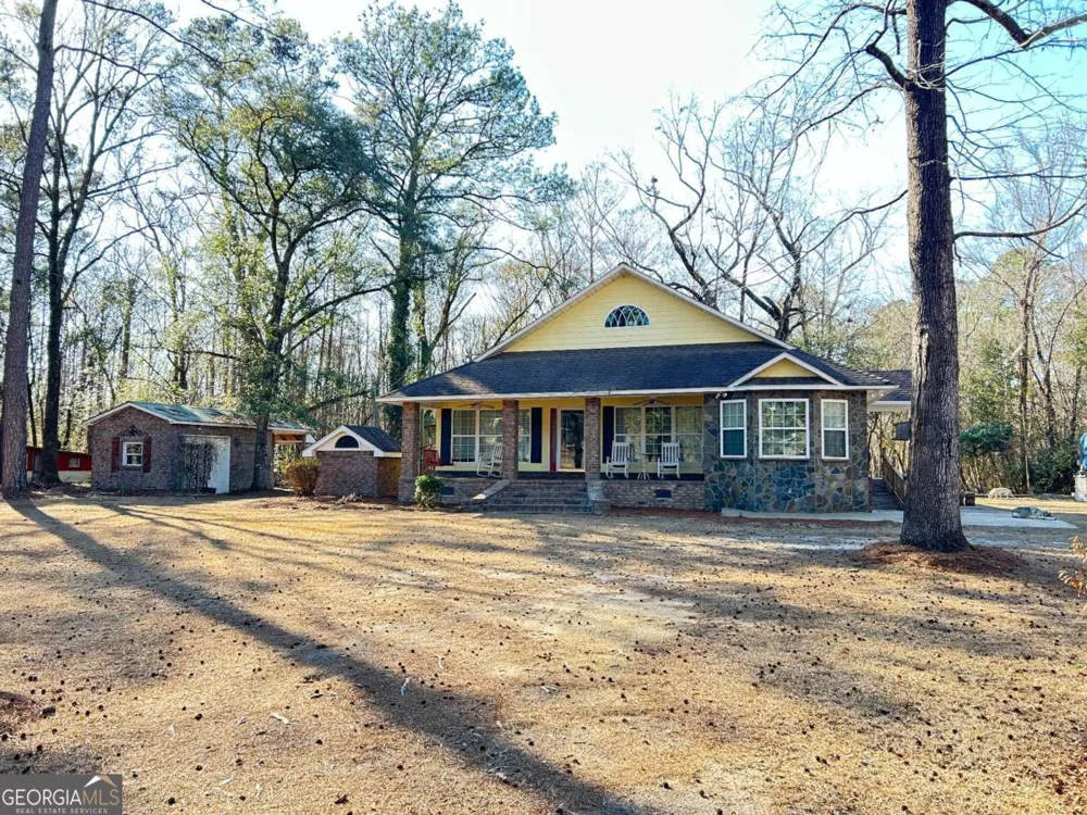 1564 Joy Bluff RD Reidsville, GA 30453