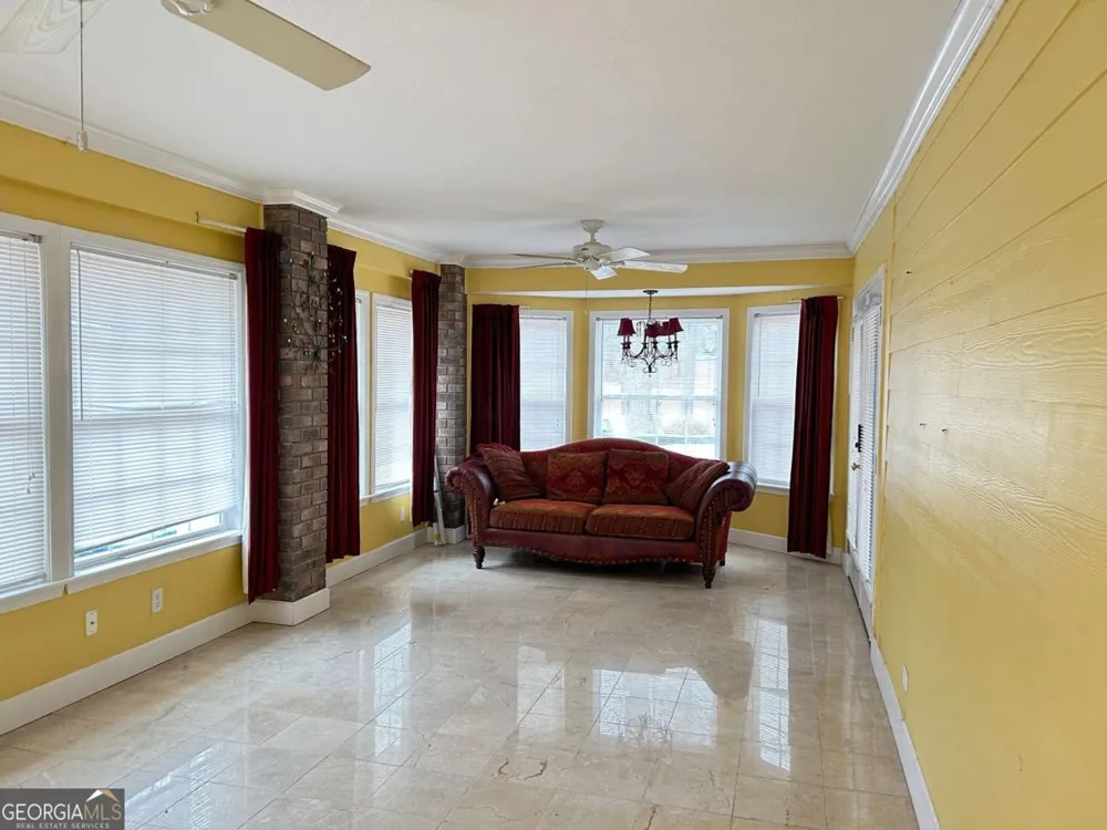 1564 Joy Bluff RD Reidsville, GA 30453