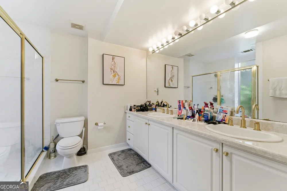 3866 Sidestreet Brookhaven, GA 30341