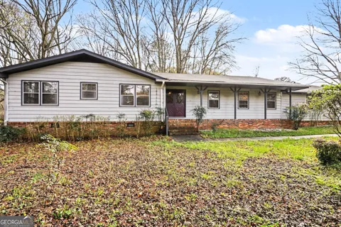 1590 Colonial South DR SW