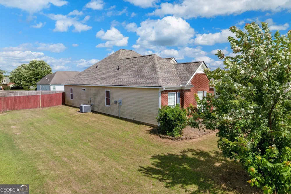 113 Christopher DR Byron, GA 31008
