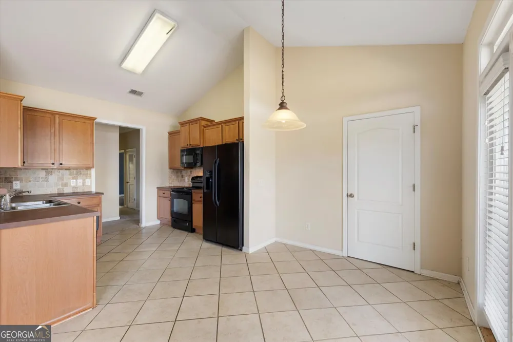 113 Christopher DR Byron, GA 31008