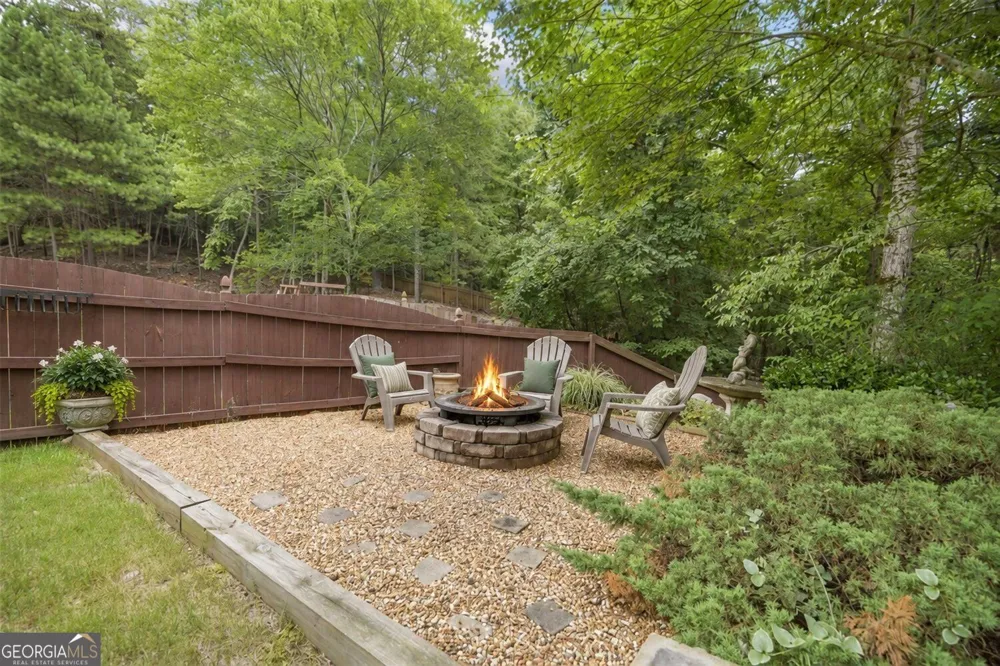 3070 Blackstock DR Cumming, GA 30041