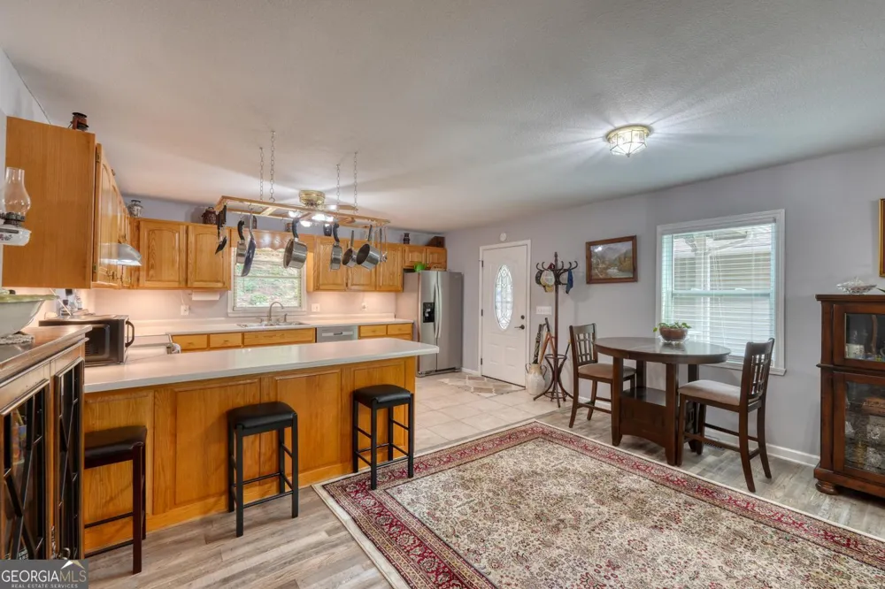 1523 Berrong RD Hiawassee, GA 30546