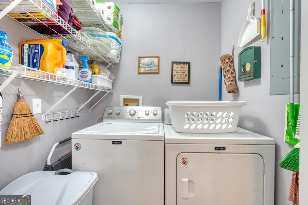 1523 Berrong RD Hiawassee, GA 30546