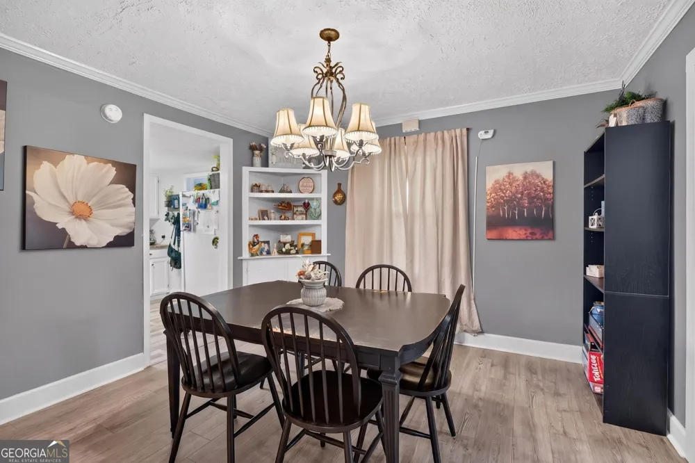 120 W White ST Carrollton, GA 30117