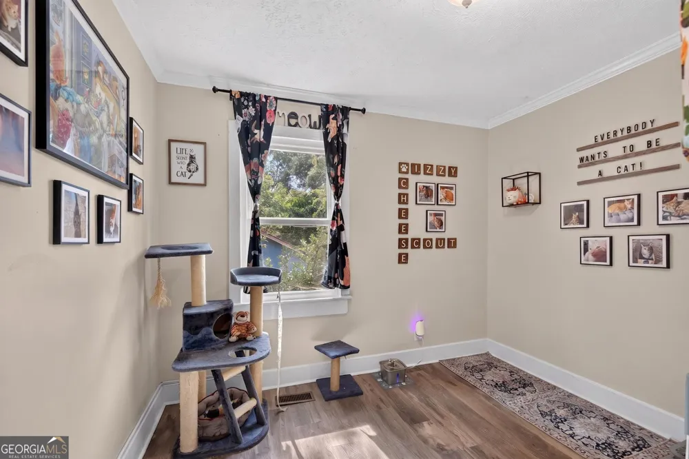 120 W White ST Carrollton, GA 30117