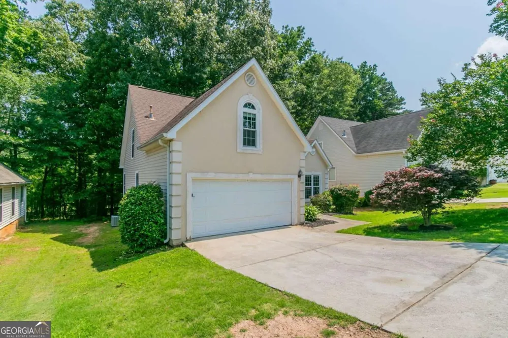 12015 Harbour Town PKWY Fayetteville, GA 30215