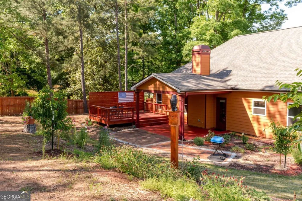 115 Sourwood DR Mansfield, GA 30055
