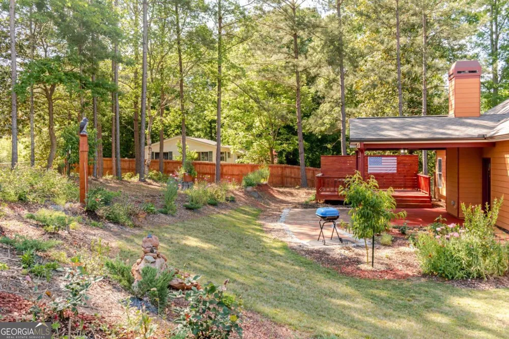 115 Sourwood DR Mansfield, GA 30055