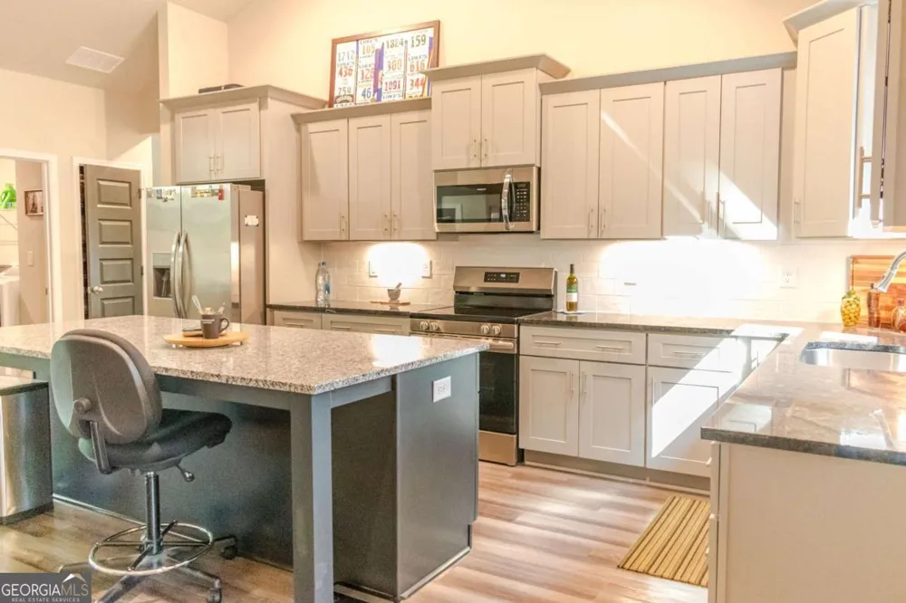 115 Sourwood DR Mansfield, GA 30055