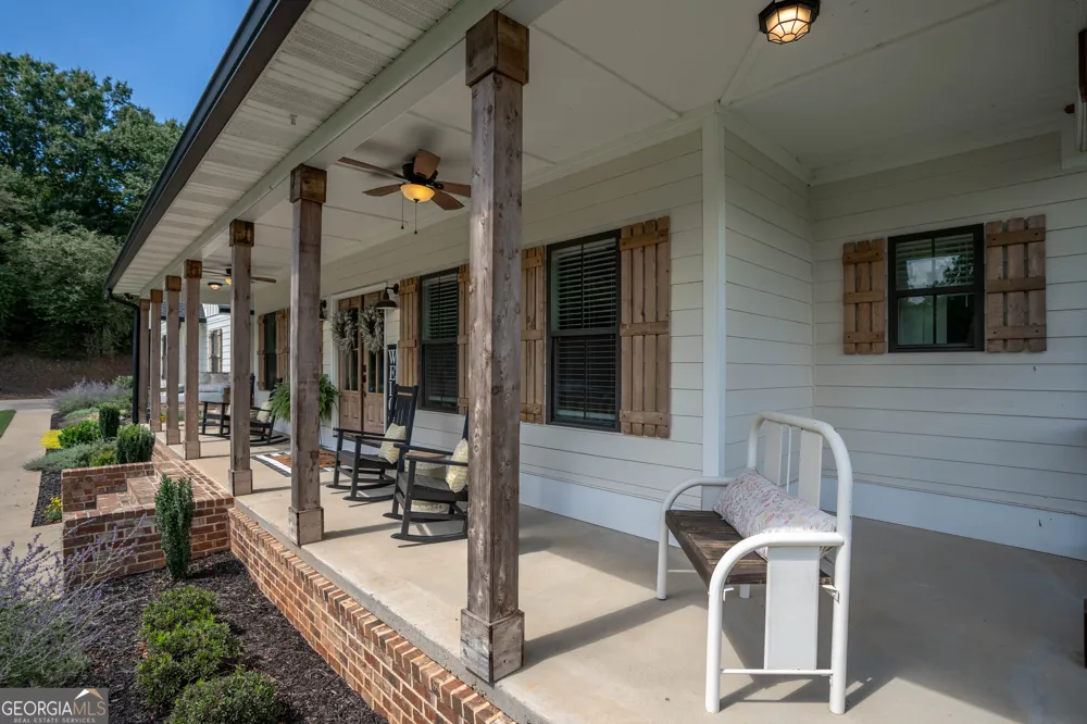 7625 W County Line RD Lula, GA 30554