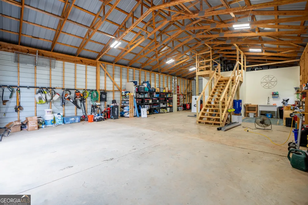 7625 W County Line RD Lula, GA 30554