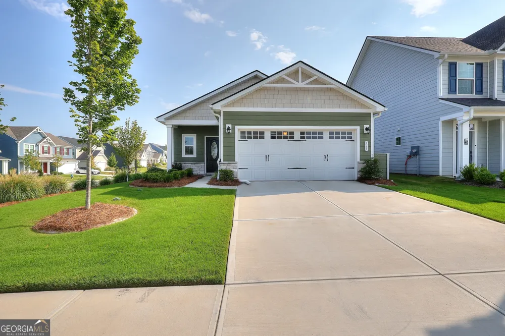 313 Moosehead TRL Hoschton, GA 30548