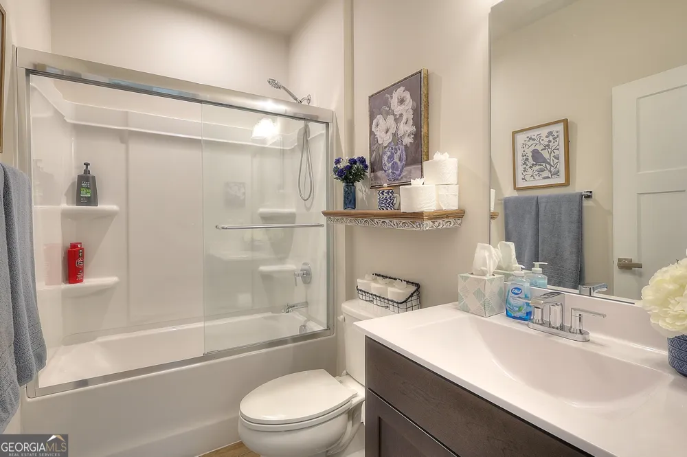 313 Moosehead TRL Hoschton, GA 30548