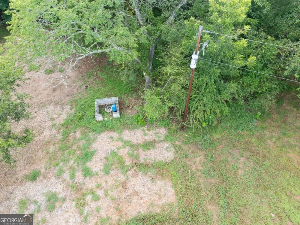 208 Arnold RD SE Statham, GA 30666