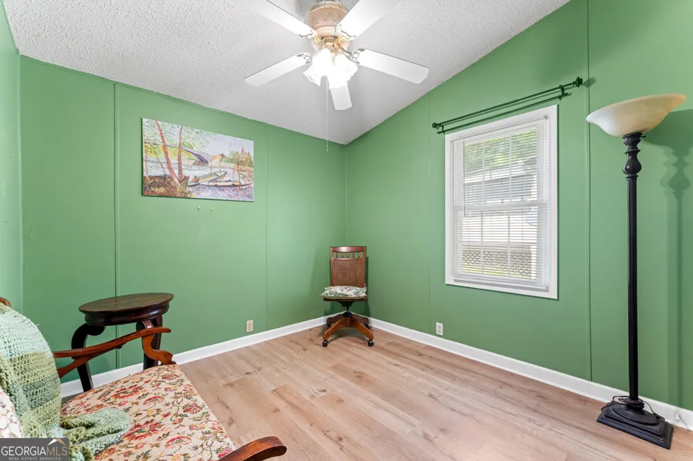 647 Lake Harbor TRL Martin, GA 30557