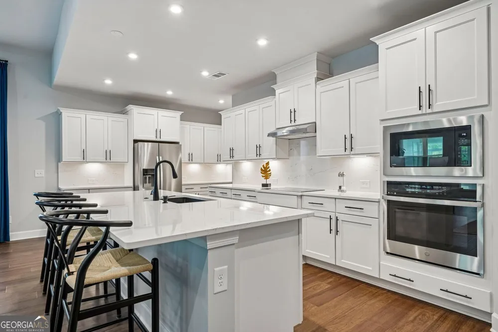 136 Conway TRL Hoschton, GA 30548