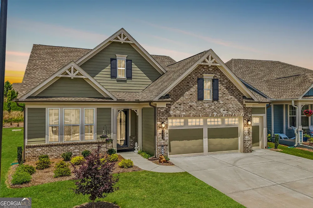136 Conway TRL Hoschton, GA 30548