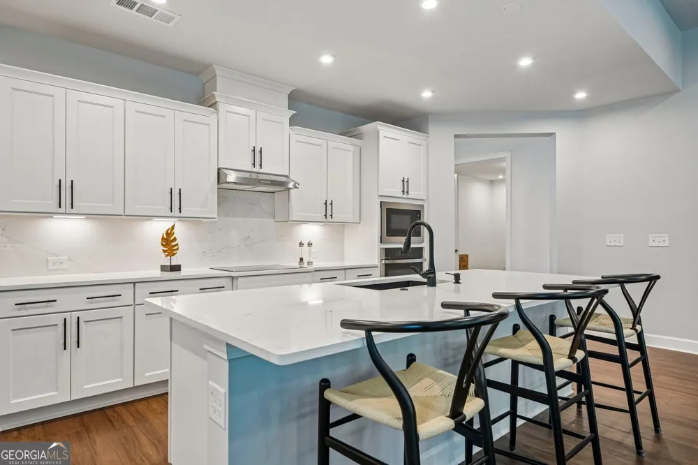 136 Conway TRL Hoschton, GA 30548