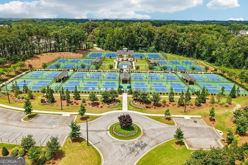 136 Conway TRL Hoschton, GA 30548