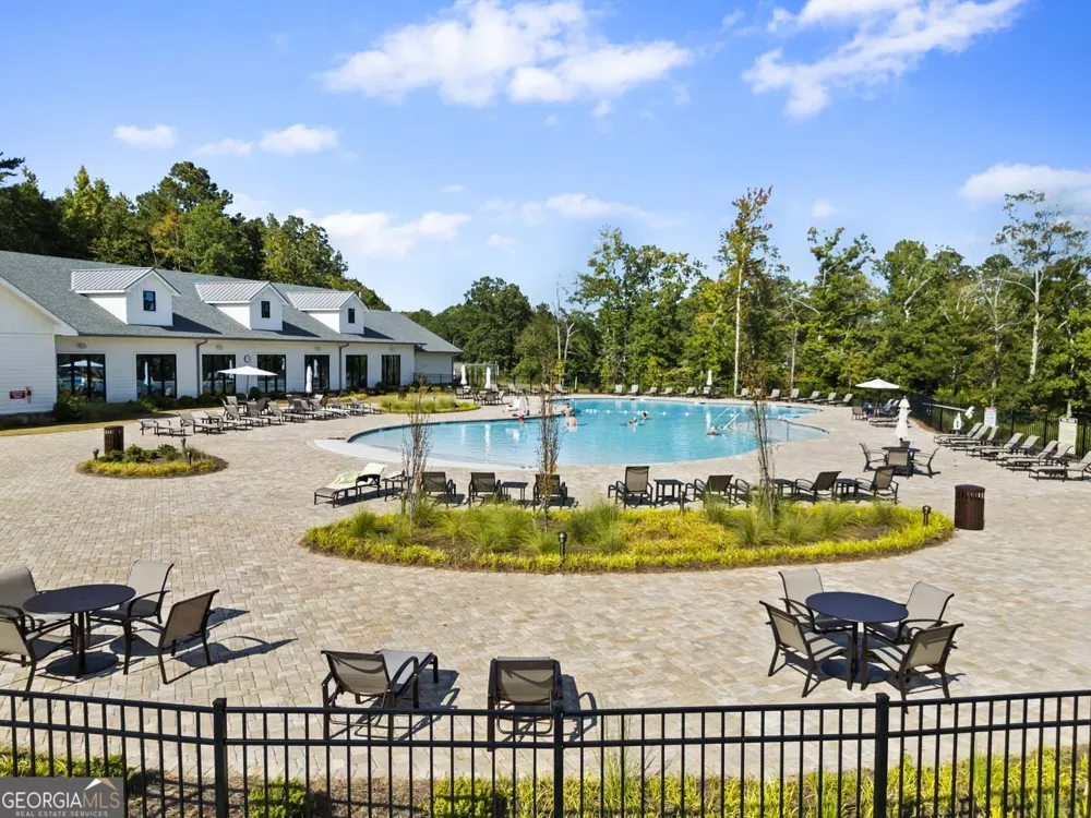 136 Conway TRL Hoschton, GA 30548