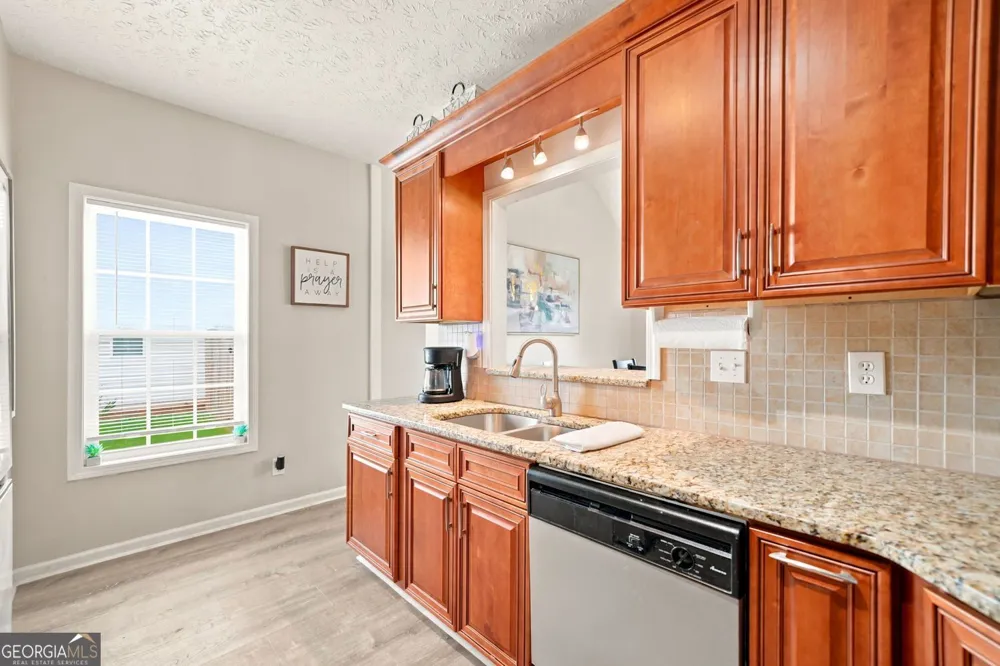 216 Lee CT Canton, GA 30115
