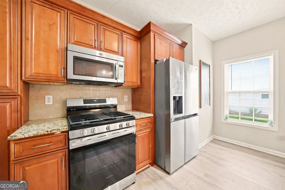 216 Lee CT Canton, GA 30115