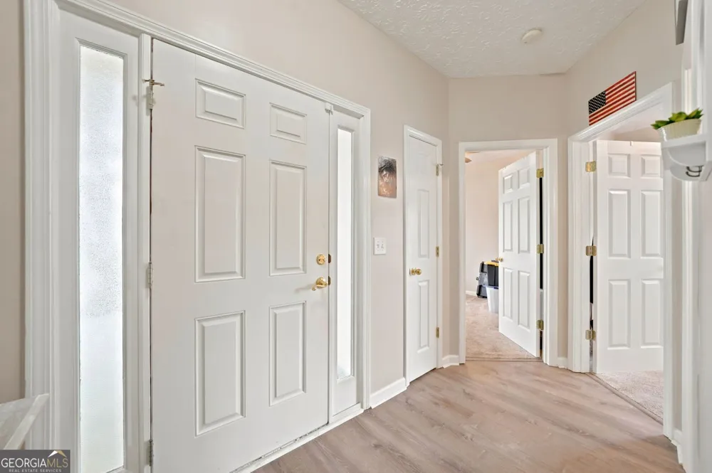 216 Lee CT Canton, GA 30115