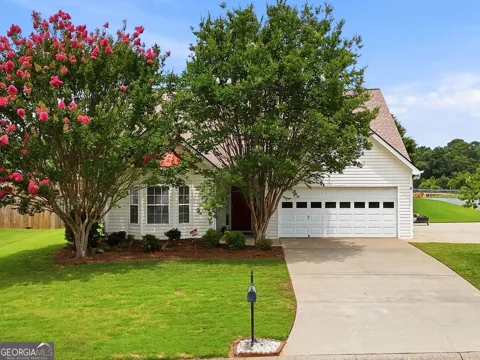 216 Lee CT
