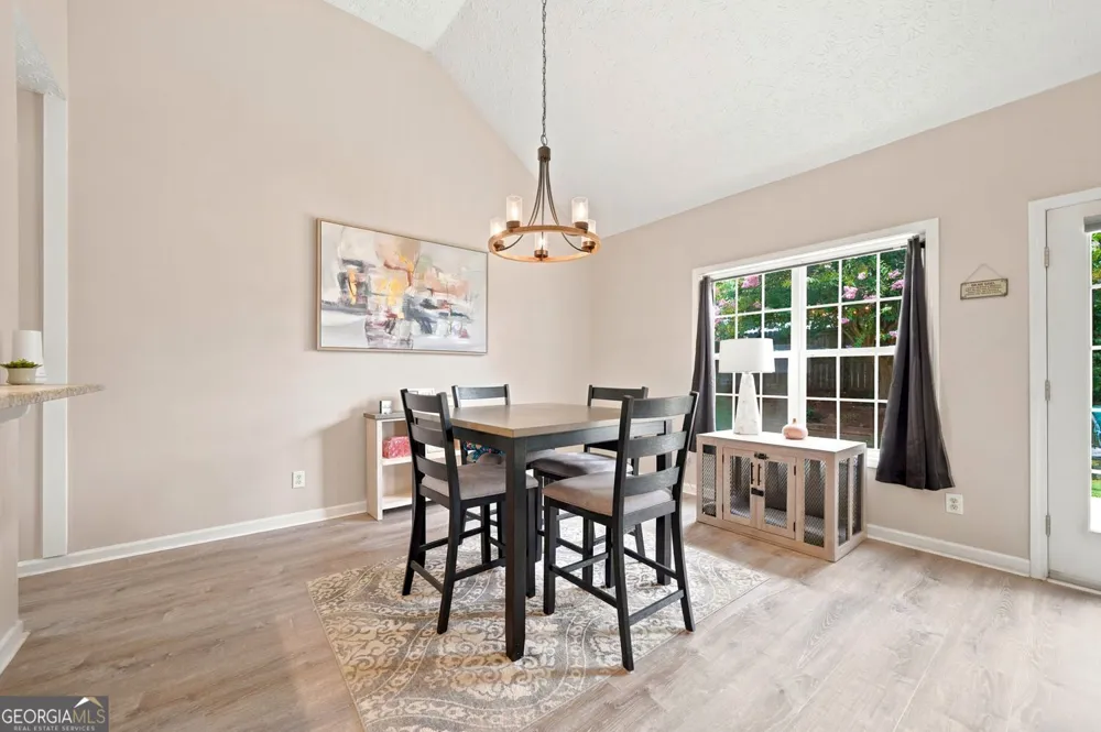 216 Lee CT Canton, GA 30115