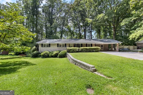 660 Grove PKWY SE