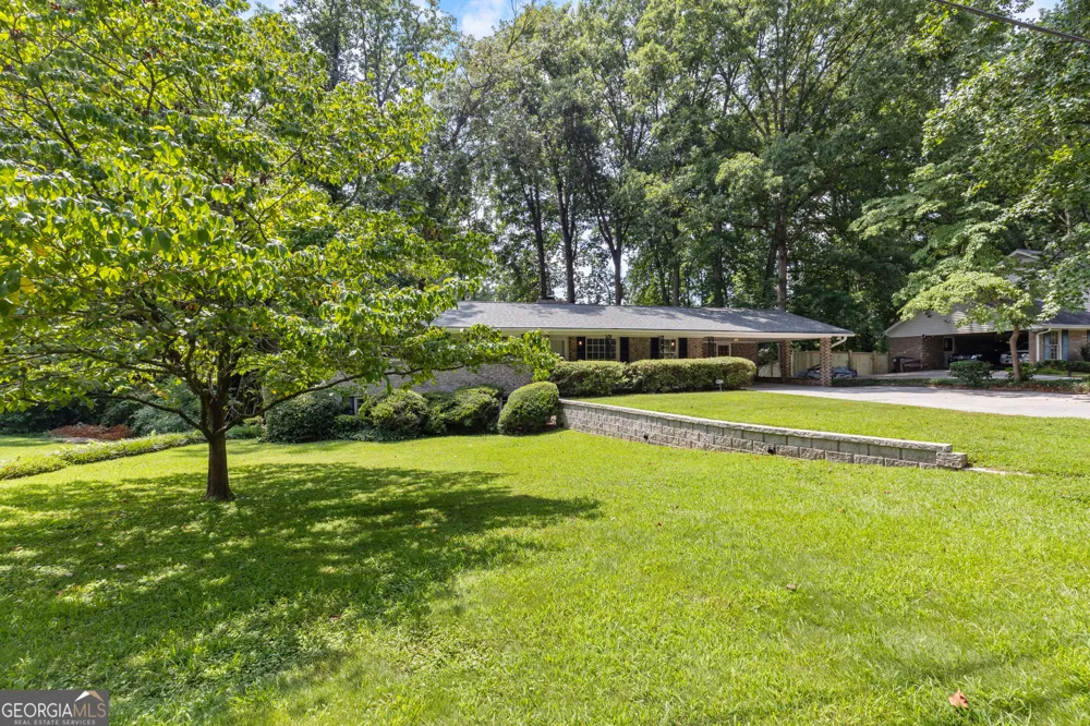 660 Grove PKWY SE Marietta, GA 30067
