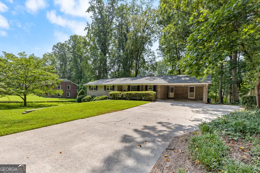 660 Grove PKWY SE Marietta, GA 30067