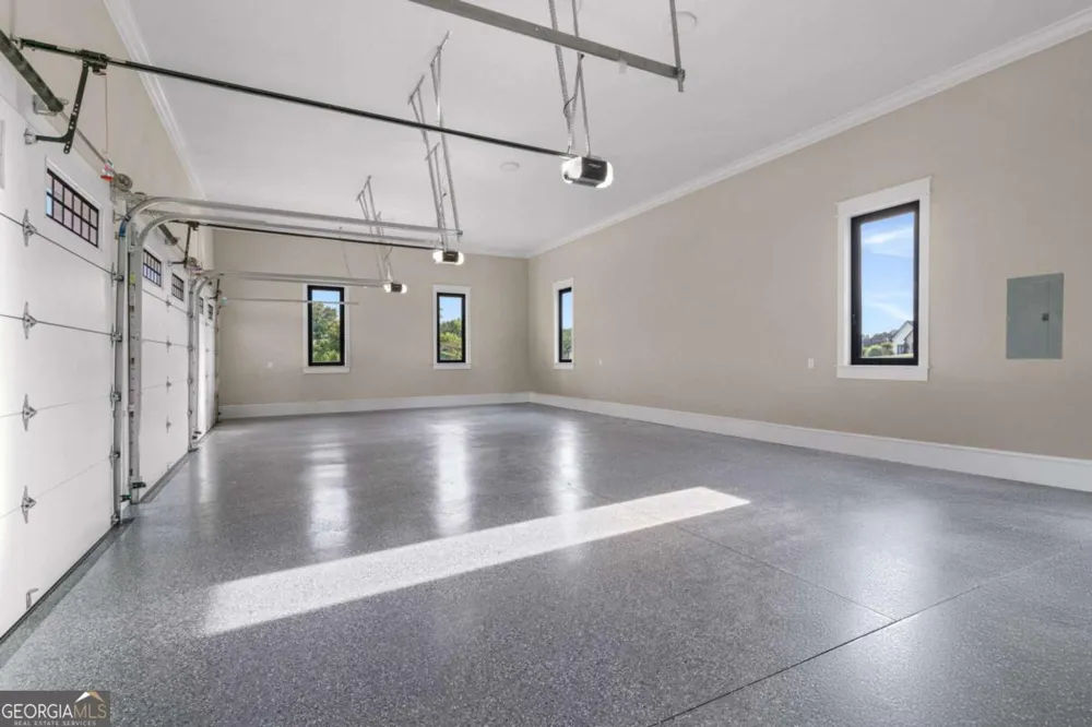 1020 West CT Canton, GA 30115