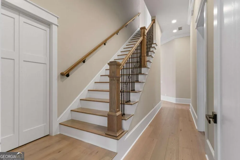 1020 West CT Canton, GA 30115