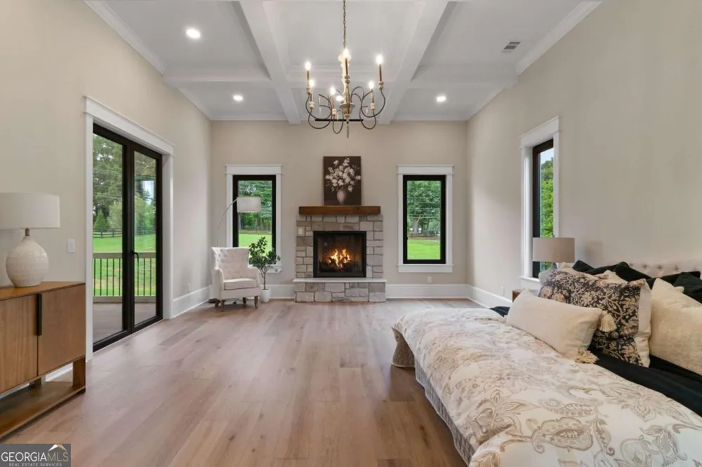 1020 West CT Canton, GA 30115