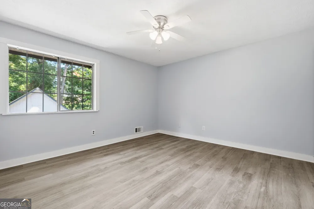 1445 Diplomat DR Riverdale, GA 30296