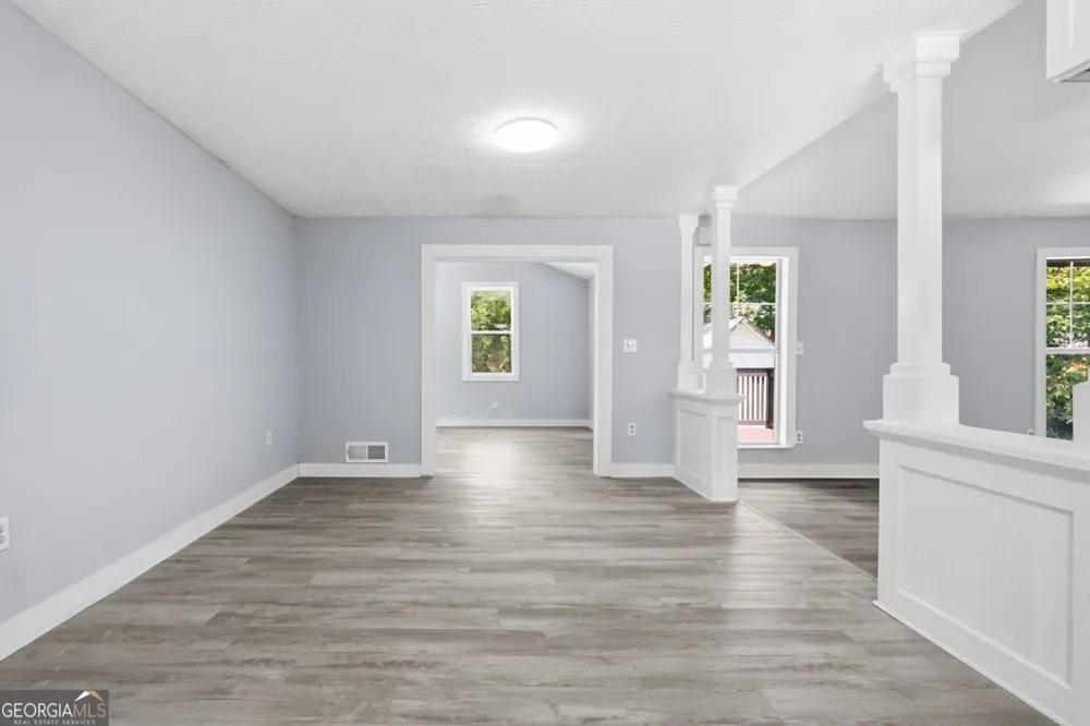 1445 Diplomat DR Riverdale, GA 30296