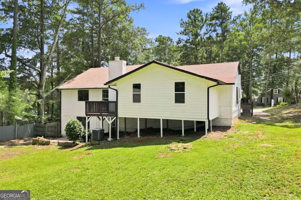 1445 Diplomat DR Riverdale, GA 30296