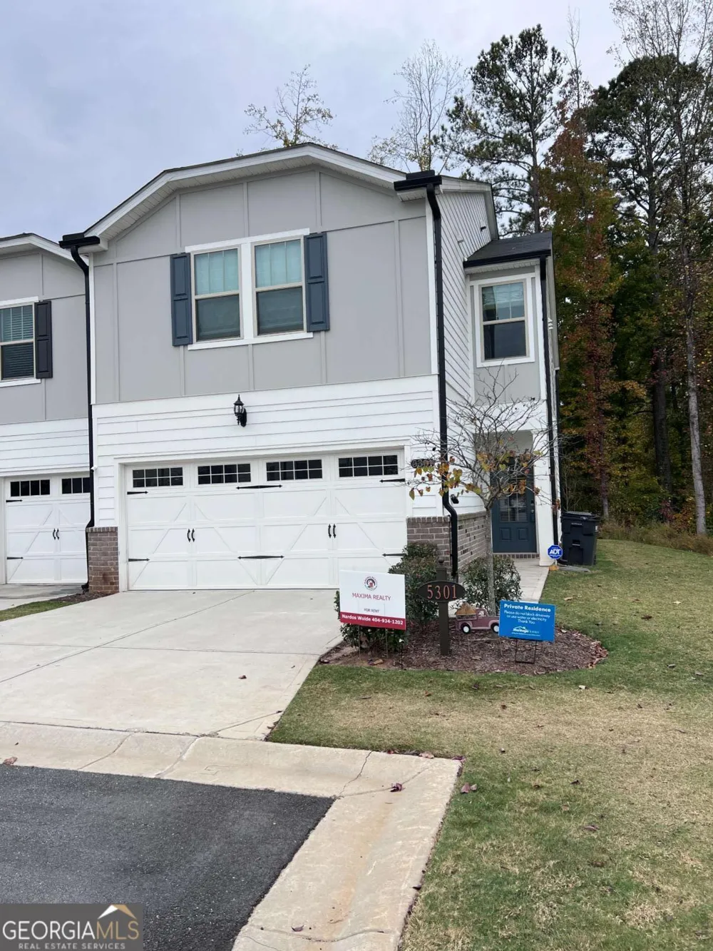 5301 Glade Park DR Lilburn, GA 30047